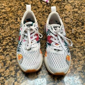 NO BULL Running Shoes Size 9.5